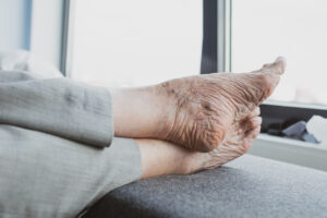 feet-old-old-age-4346330